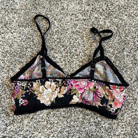 BUNDLE. 2 Spell And The Gypsy Collective Bralettes. Size S. - Picture 6 of 7